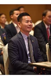 Cao minh tiến nói, chính anh cũng không ngờ năng lượng làm việc của mình lại dồi dào đến thế. Ceo Prudential Viá»‡t Nam Báº£o Hiá»ƒm Khong Pháº£i La Mua Dá»… Ä'oi Kho