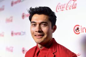 He rose to prominence in 2018 after henry golding initially aspired to become a hairdresser and even worked in this sphere for a couple. Grosse Freude Henry Golding Wird Zum Ersten Mal Vater Promiflash De