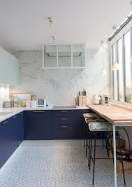 Deco Cuisine Blanche Et Bleue Blog Deco Clem Around The Corner Cuisine Minimaliste Marbre Cuisine Cuisines Deco