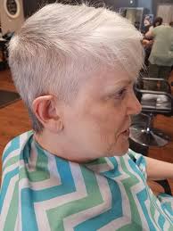 Lynne's Hairstyles At Salon at 31