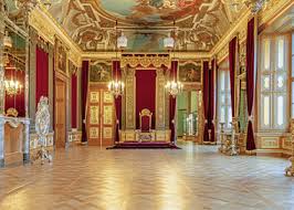 Le nom sortant peut également être utilisé dans ce sens. Dresden Tour Guide