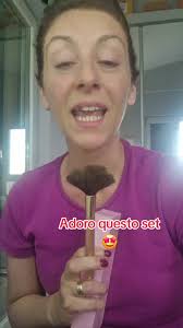 Piccoli acquisti che ci rendono felici