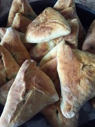 Lebanese Traditional Spinach Fatayer Food Traditional Food Greek Recipes