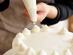 Learn how to make these quick and easy recipes for cake, cake pops, candy and cupcakes at home. The 7 Best Online Cake Decorating Classes Of 2021