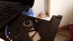 (i guess if you can't find the button you wouldn't be able to see the tiny hole in the front of the drive. How To Open Cd Player On Dell Laptop Prosol