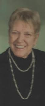 Lola Ouellette's Instagram, Twitter & Facebook