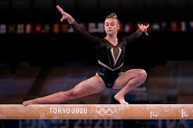 Sunisa lee, jordan chiles and grace mccallum fight on with simone biles out. Iupg1 Aro Y Qm