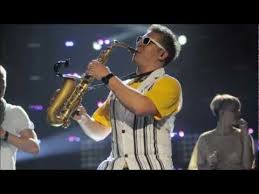 Sunstroke Project Olia Tira Run Away Sax Only Epic Sax Guy Original Youtube In 2020 Sax Man Sax Guys