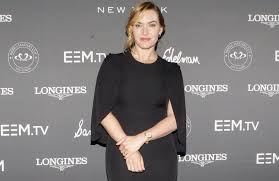 Näytä lisää sivusta kate winslet facebookissa. Kate Winslet Der Lockdown Verpasste Ihr Einen Kolossalen Hintern