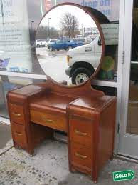 Furniture Hq Price Guide Old Vanity Antique Vanity Mirrors Waterfall Vanity
