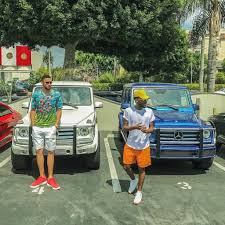Joel embiid, left, and ben simmons, right, of the philadelphia 76ers are still early in their careers this is not to say that the book has been written on the duo, who have contrasting playing styles. Ben Simmons Pause Online Men S Fashion Street Style Fashion News Streetwear