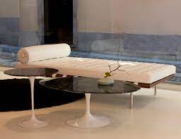 Saarinen went on to design many of knoll's most recognizable pieces, including the tulip chairs and tables, the womb chair, and the 70 series of. Saarinen Coffee Table Knoll