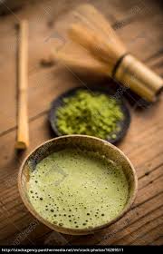 Matcha is finely ground powder of specially grown and processed green tea leaves, traditionally consumed in east asia. Organischer Gruner Matcha Tee Lizenzfreies Bild 16209511 Bildagentur Panthermedia