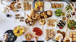 Ir de brunch cuesta una media de 20 a 30 euros, lo cual quiere decir que si te aficionas a este pero, ¿por qué no hacer este tentempié en casa? Brunch Ricette Gustose E Veloci Per Prepararlo A Casa