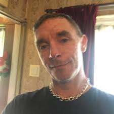 can some one help to show me how to glitch cars or merge not sure in MOC i  have a couple things to trade as i a day one player with older