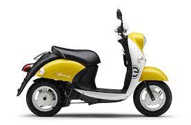 Piaggo is sticking with what it knows with its entry to the electric scooter market. Yamaha Unveils Cute Little Vespa Style Electric Scooter With Cute Little Range Portal4cars