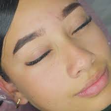 Elegance cejas y pestañas