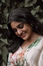 Nivedha Thomas (aka) Nivetha Thomas photos stills & images