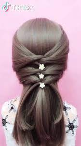 Tiktok Watch Funny Short Videos Super Easy To Try A New Hairstyle Download Tiktok Today To Find More Amazing Long Hair Styles Cool Hairstyles Hair Hacks