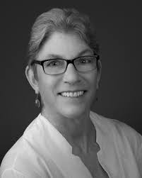 Angela Bottini's Instagram, Twitter & Facebook