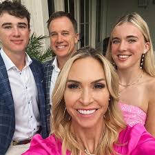 Bailey Kruse's Instagram, Twitter & Facebook