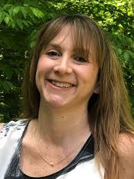 Ginger Vail's Instagram, Twitter & Facebook