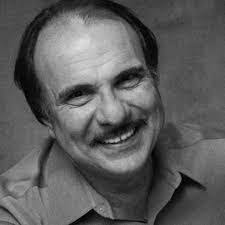 Lucia Kinney's Instagram, Twitter & Facebook