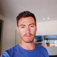 40+ perfiles de «Diego Manrique»