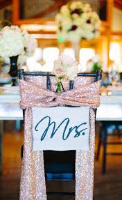 8 Decor Ideas For A Rose Gold Wedding My Wedding Favors Glitter Wedding Rose Gold Wedding