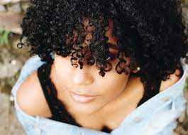 Before we just into it, let me introduce myself if you're a newbie here! Helpful Hair Detangling Tips Hairsbyjulesltd