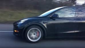 Outside, the 2020 tesla model y offers the same five paint colors as the rest of the tesla line (including the model x), which should help to streamline the production as such, tesla offers just two powertrain options for the x, including the long range and the performance, plus the option for the. Black Tesla Model Y Performance With Red Brakes Looking Stealthy In New Sighting