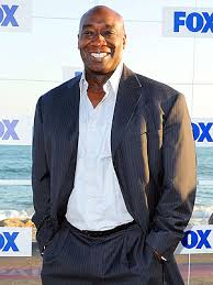 Assistant coroner chief ed winter has signed off on a report listing michael clarke duncan's cause of death as natural causes. Michael Clarke Duncan Funeral Public Coffin Viewing Set People Com