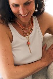 Collier pierre naturelle : les bienfaits énergétiques