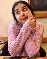 This is the face of a person who tried everything to get tickets to visit  her dream museum in Amsterdam but failed. ➡️ This is the face of the person  who knows