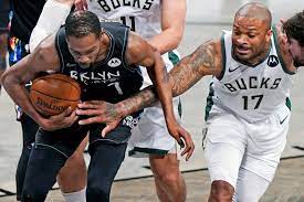 Kevin durant ретвитнул(а) young daddy. Bucks P J Tucker On Kevin Durant He S The Best Scorer I Ve Ever Seen In My Life Bleacher Report Latest News Videos And Highlights