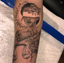 These Tattoo Designs Are Perfect For Peacekeeping Libras Libra Tattoo Black Girls With Tattoos Half Sleeve Tattoo