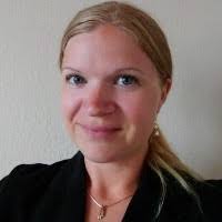 10 "Amanda Stage" profiles