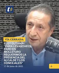El cierre de la carretera Cuenca-Molleturo cumple 24 horas. La medida  tomada por los comuneros y habitantes de la parroquia cuencana se declaró  indefinida ante la falta de la presencia y respuesta
