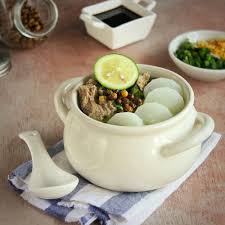 Rasanya segar dan gurih, enak sekali. Resep Soto Bandung Cara Membuatnya Yang Gurih Bikin Nagih