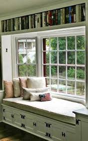 Bay Window Reading Nook I M Not A Reader But I Would Be If I Had This Home Window Seat House Design