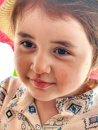 You're Lost Little Girl © Ani Askits 2021