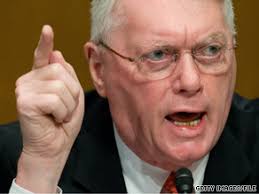 Republican senator gives journalist the middle finger