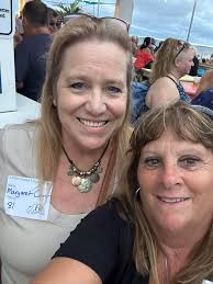 Lindenhurst annual reunion attendance