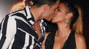 La denuncia por maltrato de Gloria Camila contra Kiko Jiménez va mucho más  allá del maltrato psíquico