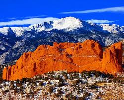 Sweet America Pikes Peak Mounatin From Garden Of The Gods Park With Kissing Camels In The Foreground Located In Colorado Springs Co Favorite Places Places To Travel Places To Go