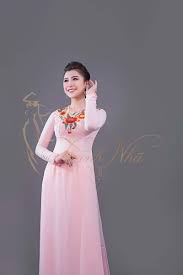 Áo dài hồng thêu hoa | THANH NHÃ BOUTIQUE