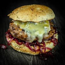 Burger Buns Patties In 2020 Lebensmittel Essen Kachelfleisch Simmentaler Rind