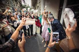 Existe una nueva modalidad y es que el dinero no se entrega a los novios sino que se dona en su nombre a la fundación que ellos elijan. Como Anotarte En El Registro Civil Para Tu Casamiento Bodas