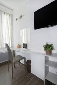 L'université jean moulin lyon 3, spécialisée en sciences humaines et sociales, accueille plus de dans le cadre de son objectif d'ouverture et d'égalité des chances, l'université jean moulin lyon 3. Jean Moulin Universite Hotel Lyon France Overview