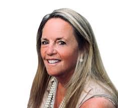 Wendy Berg's Instagram, Twitter & Facebook